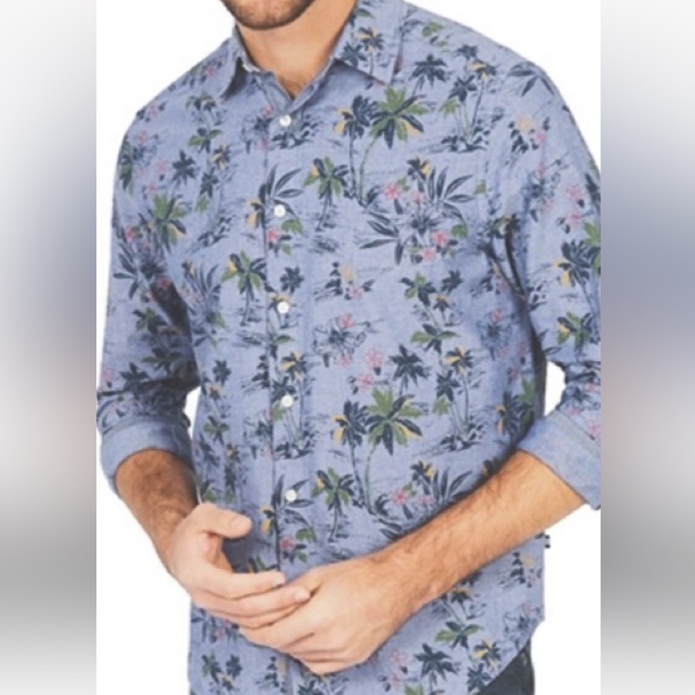 NauticaTropical Men’s Long Sleeve Shirt; size Medium Classical Fit